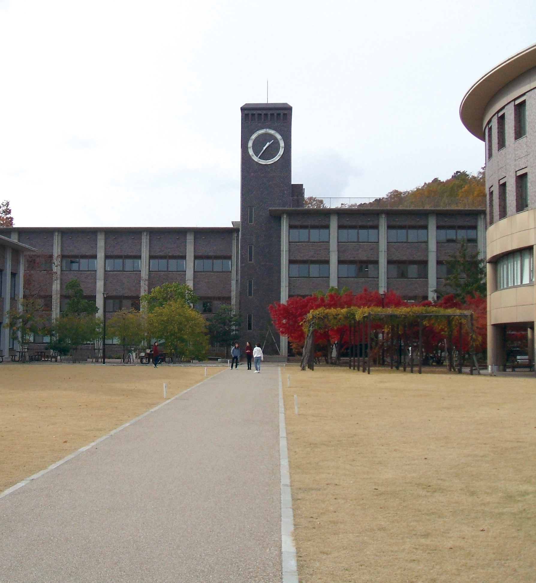 立命館 大学 東京 で いう と